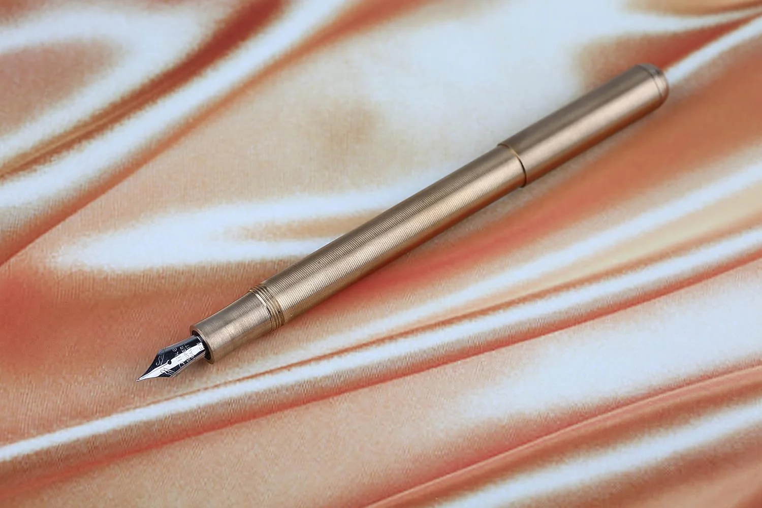 Delike Brass Fountain Pen Fine,Travel Pocket Pen, Unique Style Bullet Shape with Metal Gift Box - Image 3