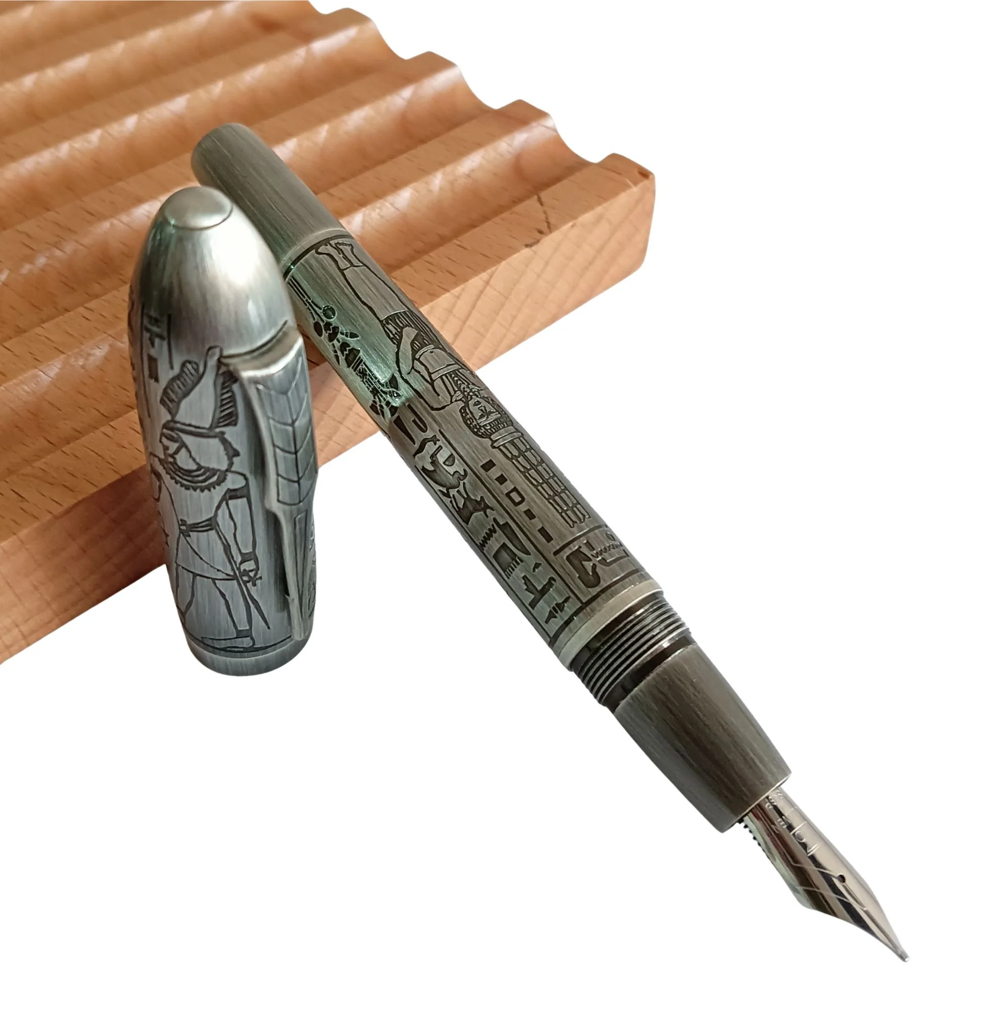 Fuliwen Egyptian Engraved Fountain Pen – Antique Metal Finish Medium Nib Writing Pen - Image 2
