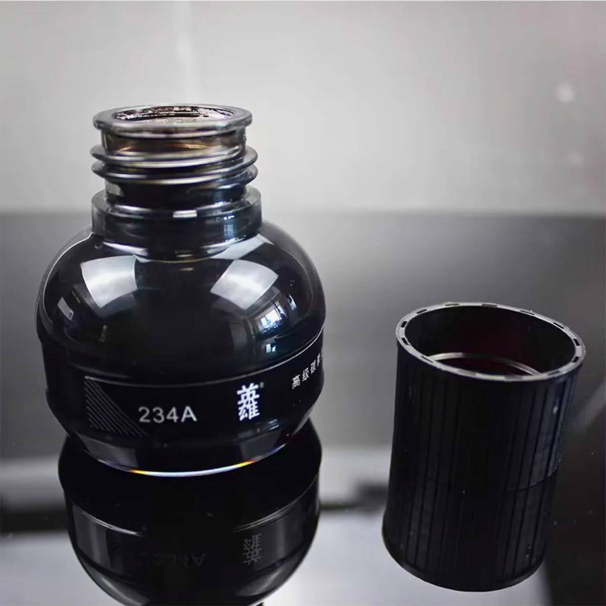 Hero 233A (Blue, 75ml) & 234A (Black, 70ml) Fountain Pen Ink Bottle – Non-Carbon, Quick-Drying, Smooth Flow for Fountain Pens, Calligraphy & Office Use - Image 4