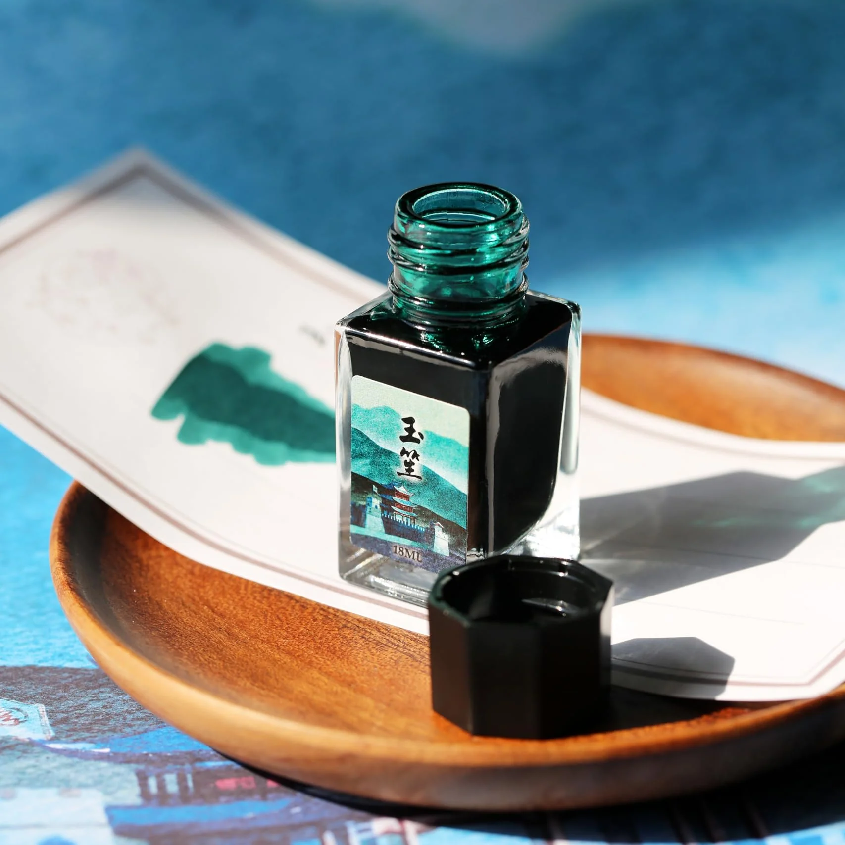 Moonman 18ml Glass Bottle Fountain Pen Colour Ink, No Blocking, Non Carbon Dye, Classic Designed Bottle Ink (Forest Green) - Image 3