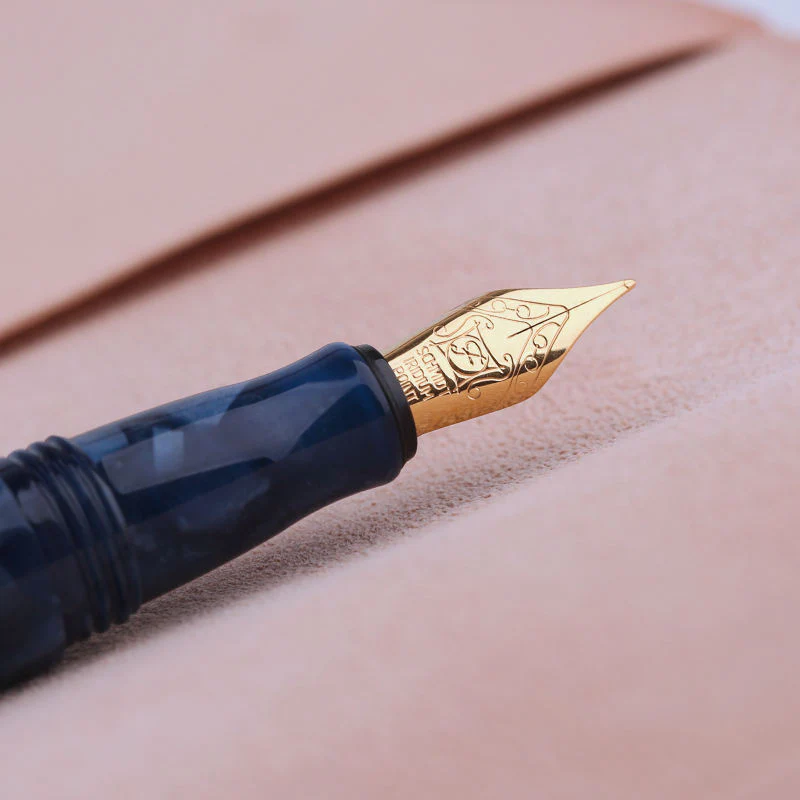 Moonman M200 Sapphire Blue Fountain Pen – Iridium Fine Nib, Gold Clip, Vintage Resin Body with Schmidt Converter - Image 3