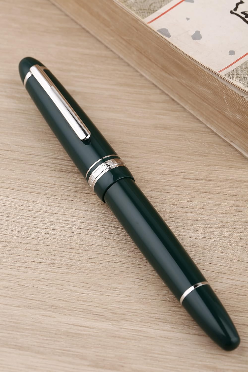 Moonman P136 Piston Fountain Pen – Dark Green Resin Body with Silver Clip, Extra Fine, Fine, Medium, Broad Nib Options, Comes with Gift Box - Image 3