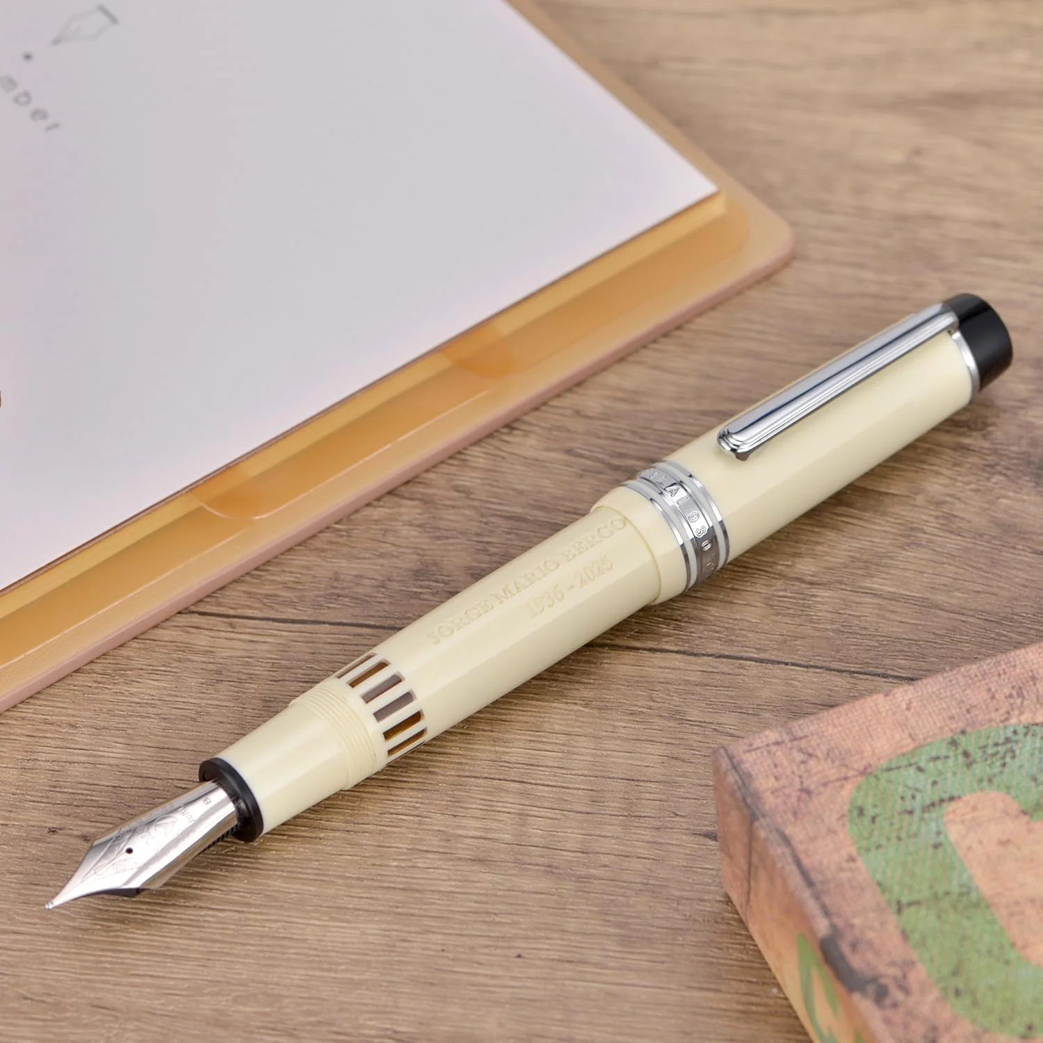 Wing Sung Junlai 930 Piston Fountain Pen – Limited Edition Ivory White (Silver Trim) (Fine, Medium, Broad Nib) - Image 6