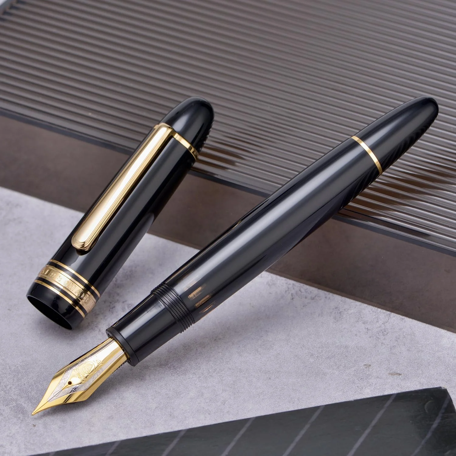 WingSung Junlai 930 Round Top Acrylic Fountain Pen – Broad #9 Nib, Gold Trim, Piston Filling System, Smooth Writing Pen - Image 9